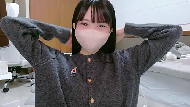 Snapshot of YUNOCHI_nyanko chatting on 11.10.25 YUNOCHI nyanko online show from 11.10.25