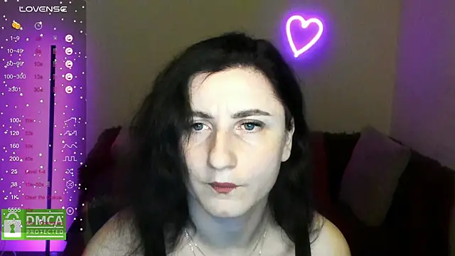 Muse kitty jenia online show from 11.25.25