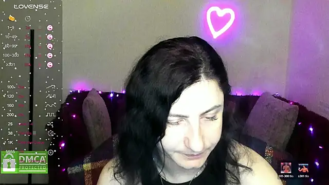 Muse kitty jenia online show from 12.19.25