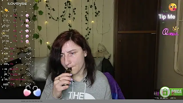 Snapshot of Muse_kitty_jenia chatting on 04.18.26 Muse kitty jenia online show from 04.18.26