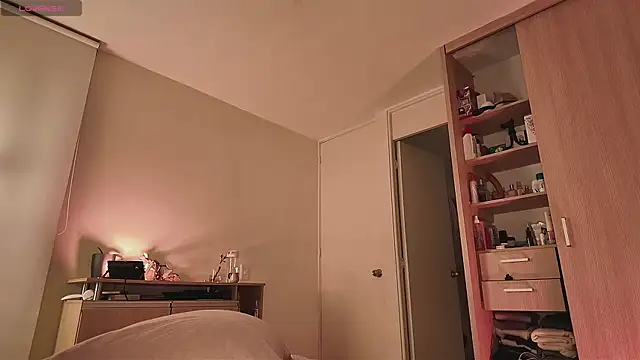 juanasnz99 online show from 09.27.25