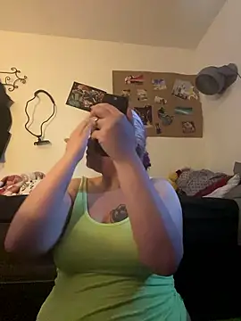 Snapshot of Lalalynn chatting on 01.15.26 Lalalynn online show from 01.15.26