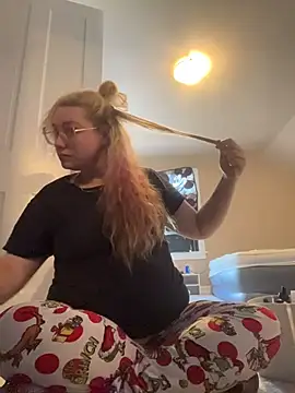 Lalalynn online show from 05.06.26