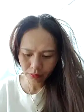 Snapshot of Baby-ladyass20 chatting on 12.18.25 Baby-ladyass20 online show from 12.18.25