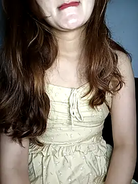Snapshot of Girl20sexy chatting on 05.04.26 Girl20sexy online show from 05.04.26