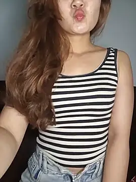 Snapshot of Girl20sexy chatting on 05.30.26 Girl20sexy online show from 05.30.26