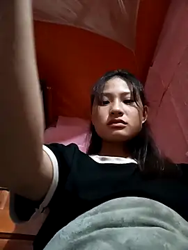 trieungoclnt online show from 10.02.25