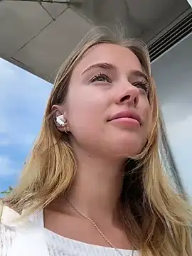 enjoy my beauty online show from 02.05.25