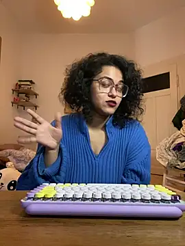 Curvydesifromgermany online show from 01.27.25