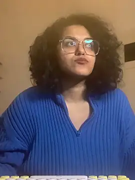 Curvydesifromgermany online show from 01.28.25