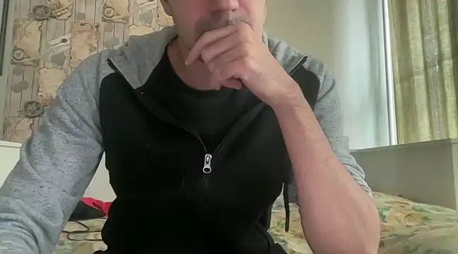 Snapshot of the_codder_2 chatting on 01.13.25 the codder 2 online show from 01.13.25