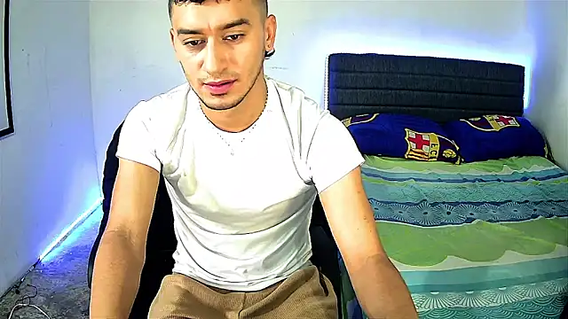 Kevin Torres online show from 12.20.25