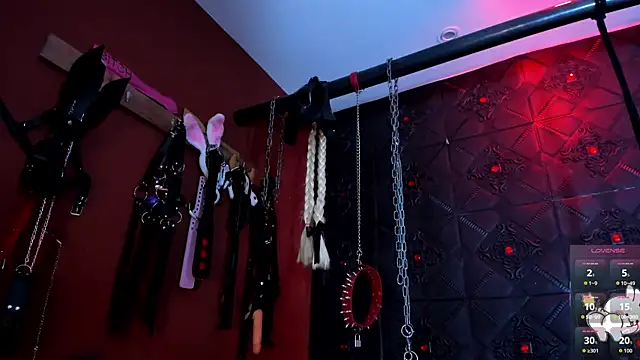 annavi  online show from 09.18.25