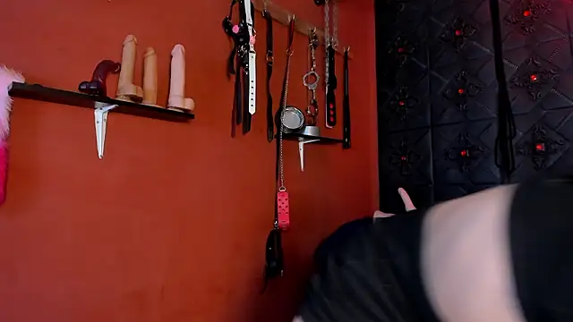 annavi  online show from 03.06.26