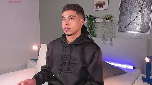 Ken-boy  online show from 09.09.25