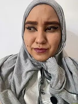 hannahayat online show from 12.10.24