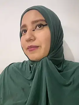 hannahayat online show from 01.04.25