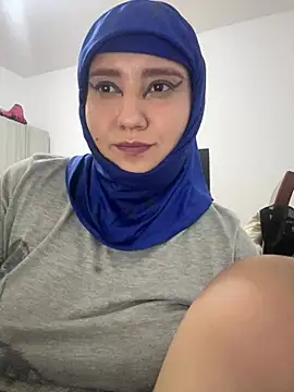 Snapshot of hannahayat chatting on 07.05.26 hannahayat online show from 07.05.26