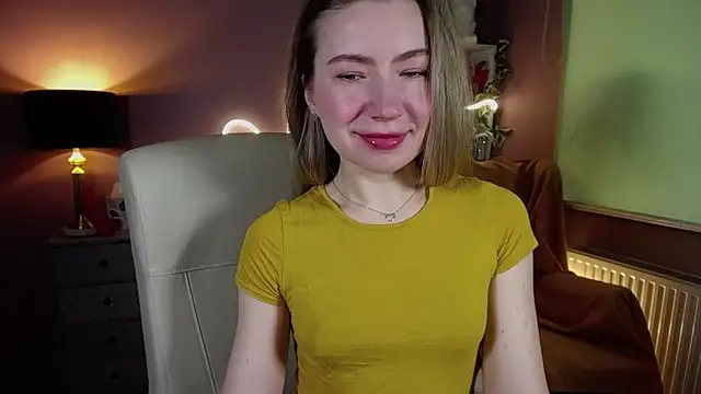 Snapshot of Mia_Tasty chatting on 03.05.25 Mia Tasty online show from 03.05.25