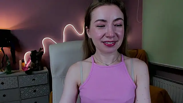 Snapshot of Mia_Tasty chatting on 09.11.25 Mia Tasty online show from 09.11.25