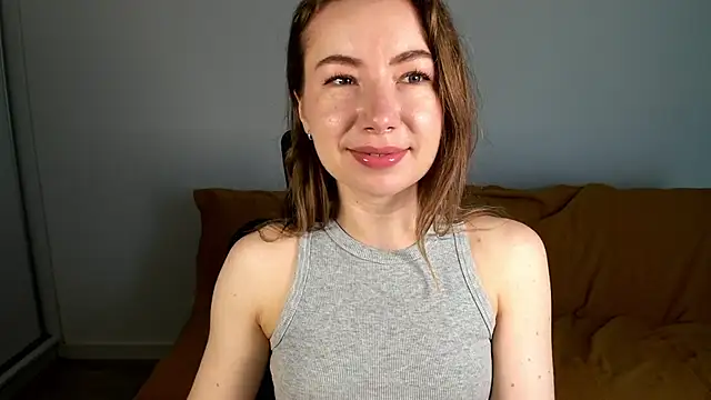 Snapshot of Mia_Tasty chatting on 06.27.26 Mia Tasty online show from 06.27.26