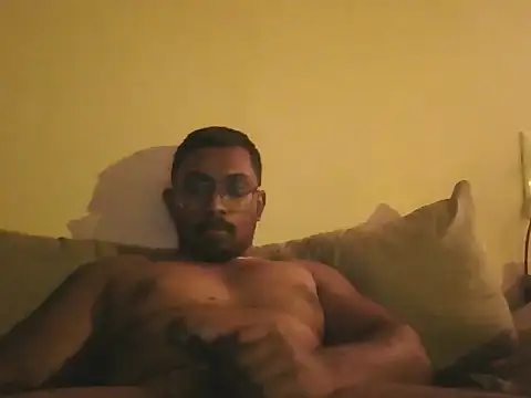 Snapshot of chennaibull101 chatting on 04.06.26 chennaibull101 online show from 04.06.26