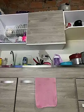 Emiily lee online show from 02.13.25