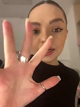 AnaWest online show from 02.20.25