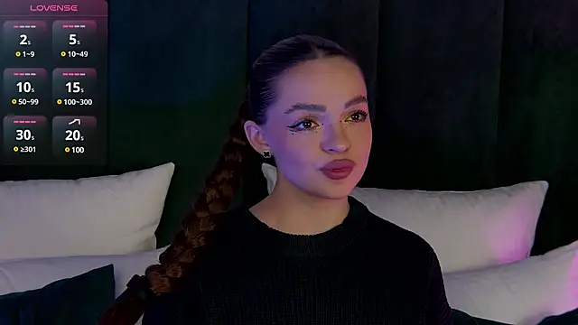 AnaWest online show from 02.20.25