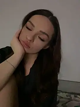 AnaWest online show from 09.15.25