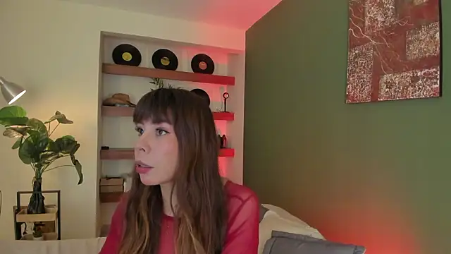 Snapshot of iriiina_veneno chatting on 02.28.26 iriiina veneno online show from 02.28.26