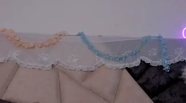 BonnieCute  online show from 12.14.24