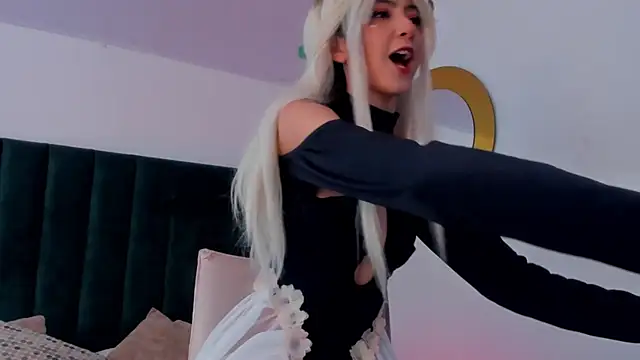 BonnieCute  online show from 12.24.24