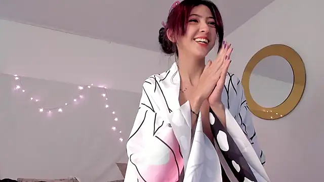 BonnieCute  online show from 12.29.24