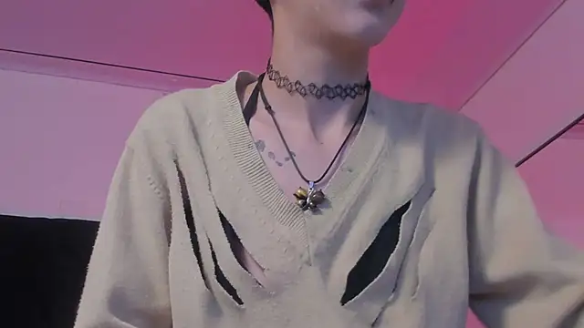 BonnieCute  online show from 02.18.25