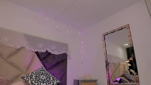 BonnieCute  online show from 01.17.26