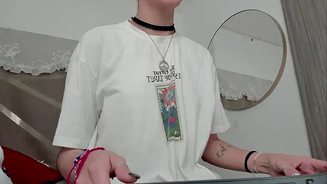 BonnieCute  online show from 03.12.26