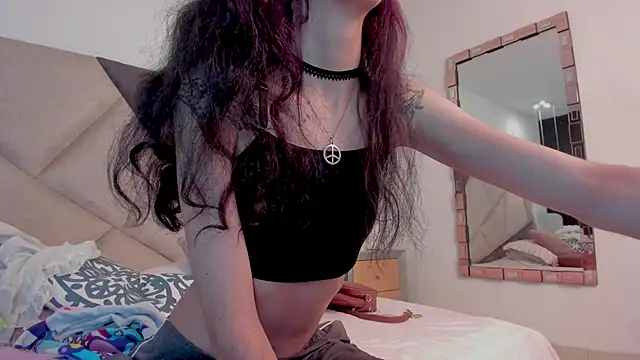 Snapshot of BonnieCute_ chatting on 04.23.26 BonnieCute online show from 04.23.26
