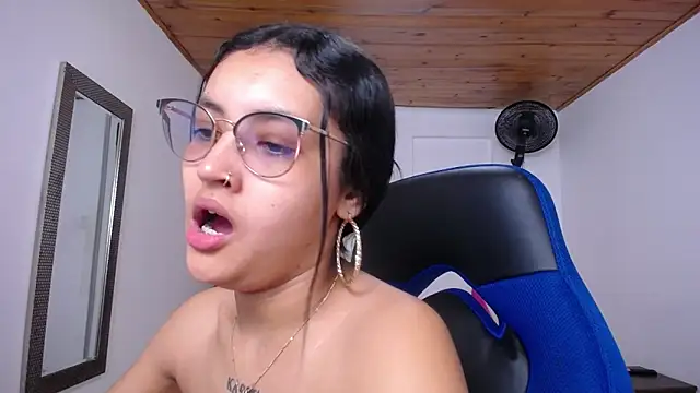 antonella sweetlittle online show from 09.17.25