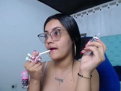 antonella sweetlittle online show from 10.16.25