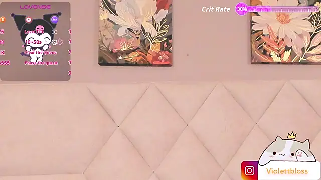 Snapshot of Violettbloss chatting on 10.24.25 Violettbloss online show from 10.24.25