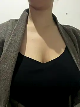 farah-36 online show from 12.17.25