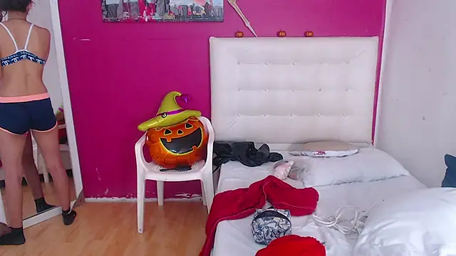 nextdoor fantasy1 online show from 11.05.25