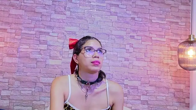 nextdoor fantasy1 online show from 04.09.26