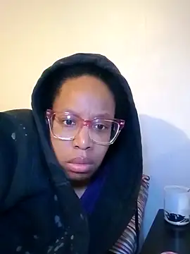 madamsensuale online show from 02.18.25