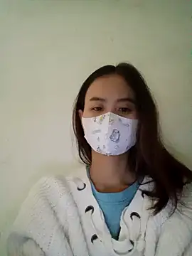 Snapshot of Nobita2z chatting on 12.19.24 Nobita2z online show from 12.19.24