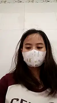 Snapshot of Nobita2z chatting on 12.31.24 Nobita2z online show from 12.31.24