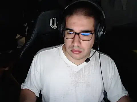 thealfawolf01 online show from 05.20.26
