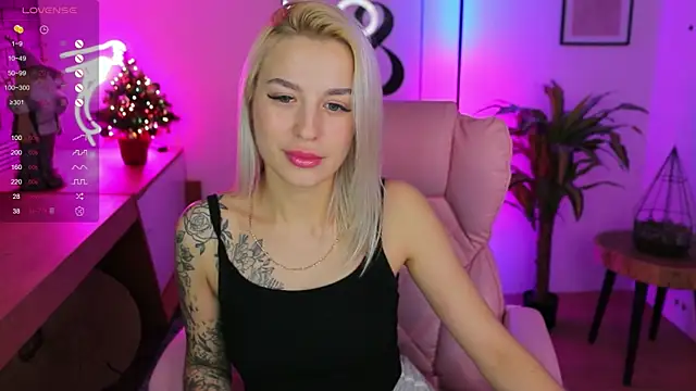 Crystal Barbie online show from 01.03.25