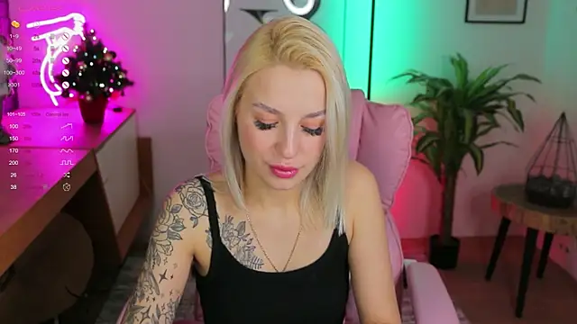 Crystal Barbie online show from 01.15.25